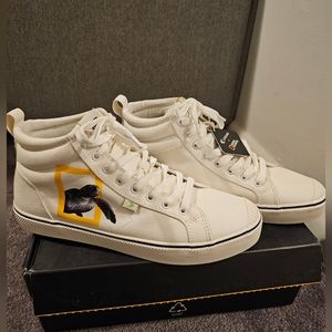 NIB cariuma natgeo collaboration oca high top turtle off white canvas sneaker